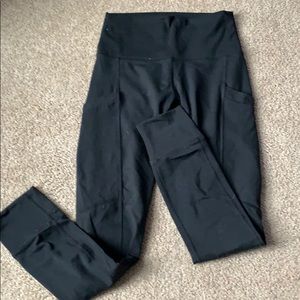 (5 for 20$) black fabletic leggings